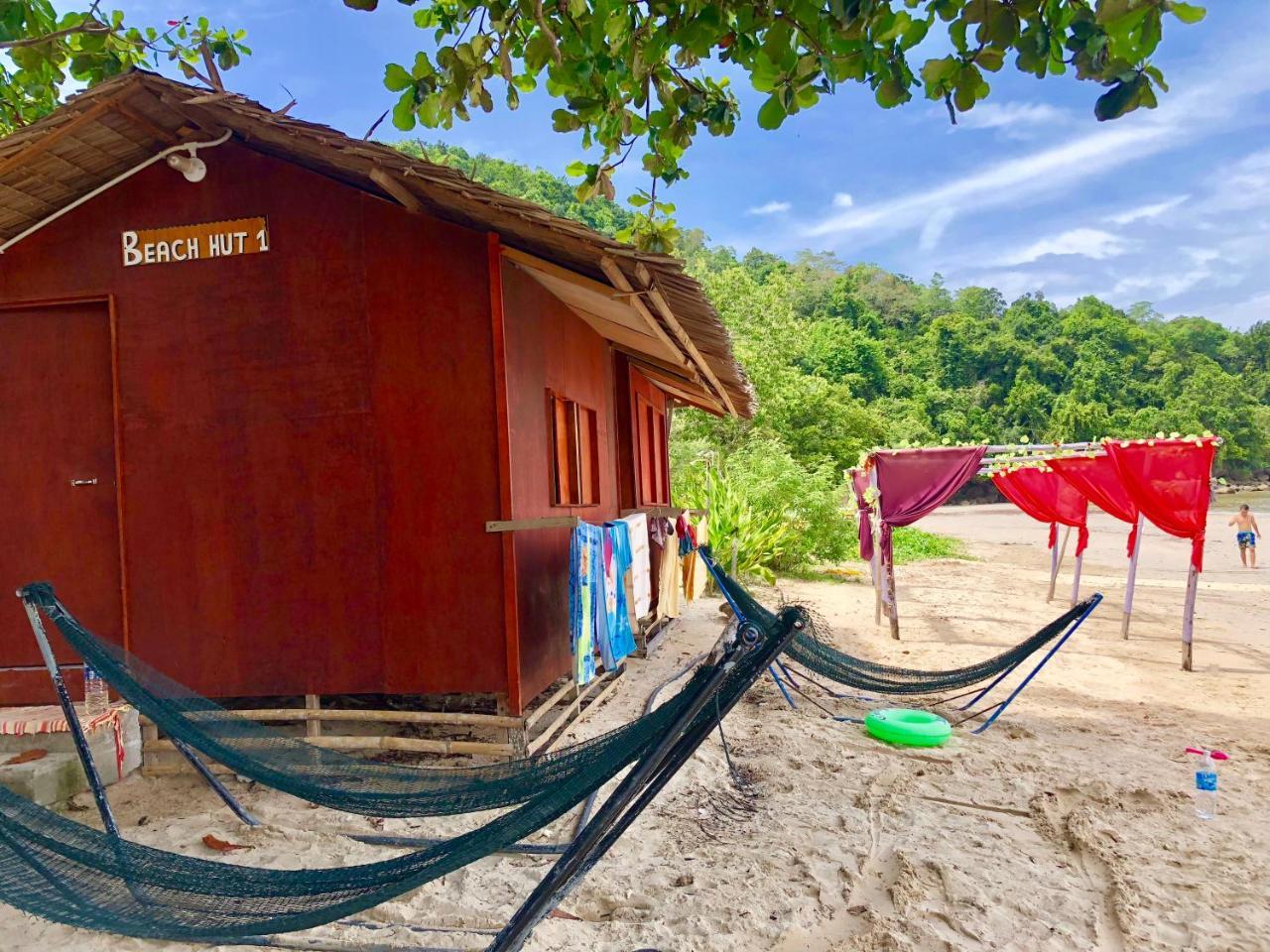 Dragon Pearl Beach Resort Kota Belud Exterior photo